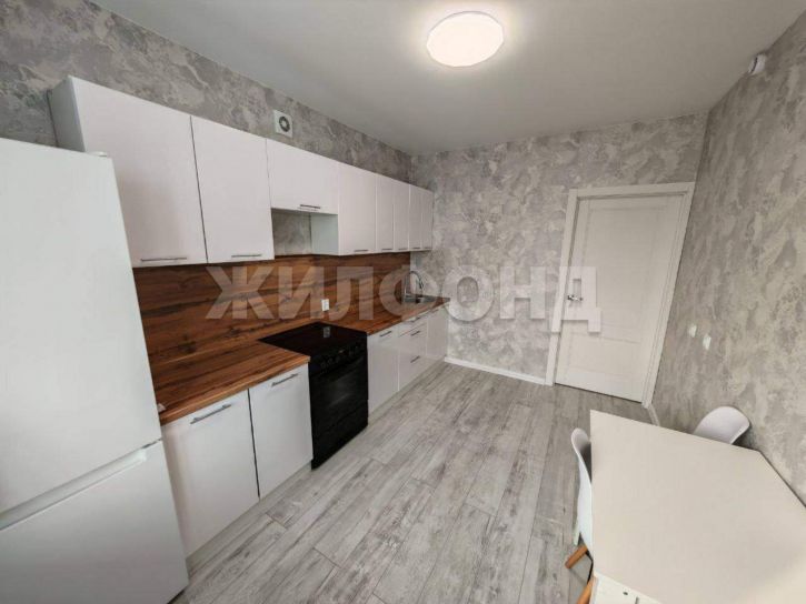 2-комн квартира Юности улица, д.7