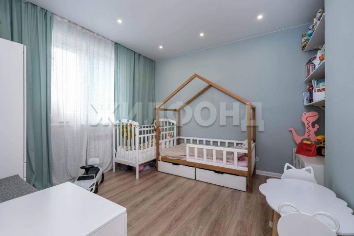 Квартира Титова улица, д.252