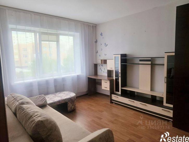 1-комн квартира ул Титова, 240/1,  д. 240/1
