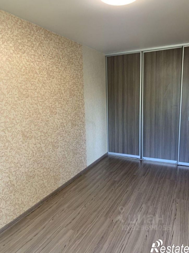 2-комн квартира ул Сибиряков-Гвардейцев, 12,  д. 12