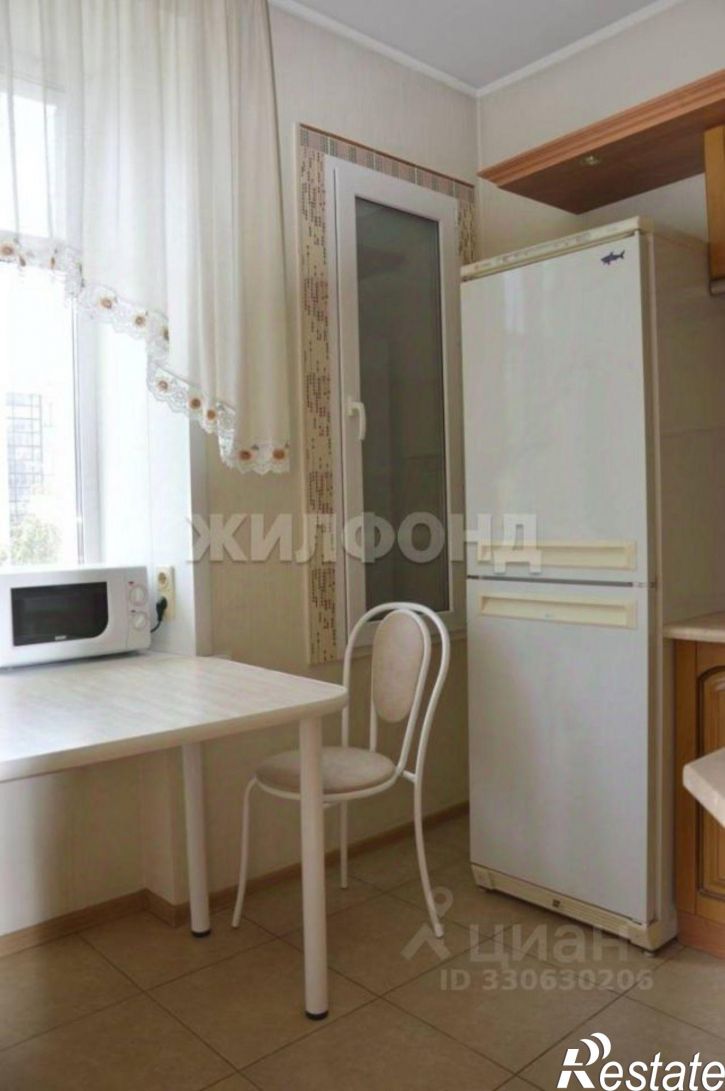 2-комн квартира Красный пр-кт, 24,  д. 24