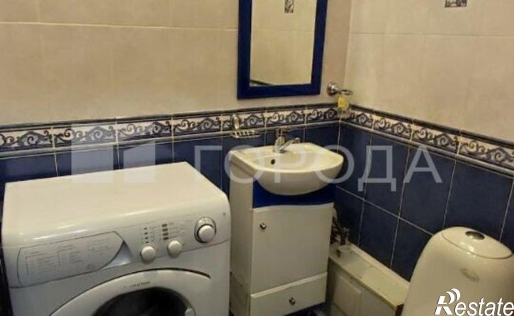 4-комн квартира Троллейная улица, 35,  д. 35