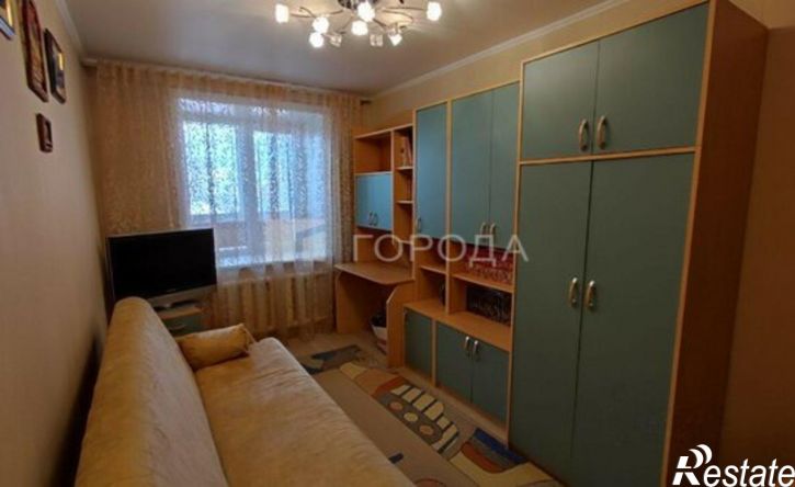 4-комн квартира Троллейная улица, 35,  д. 35