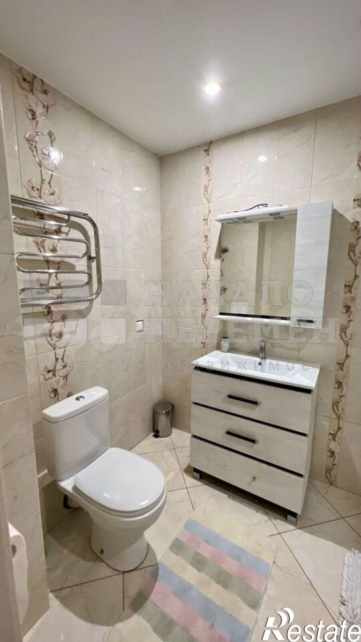 3-комн квартира Большевистская ул, 112