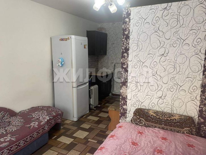 Комната Объединения улица, д.39/1