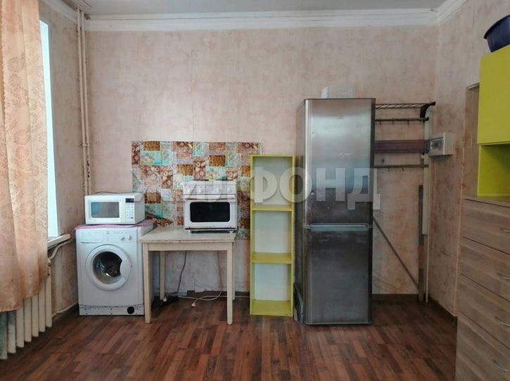 3-комн квартира Плахотного улица, д.21