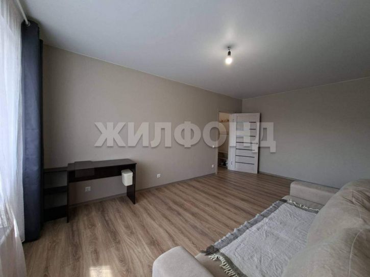 1-комн квартира Титова улица, д.257