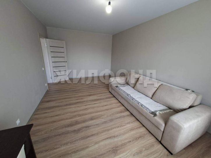 1-комн квартира Титова улица, д.257