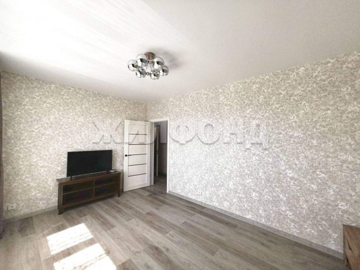 2-комн квартира Кирова улица, д.242