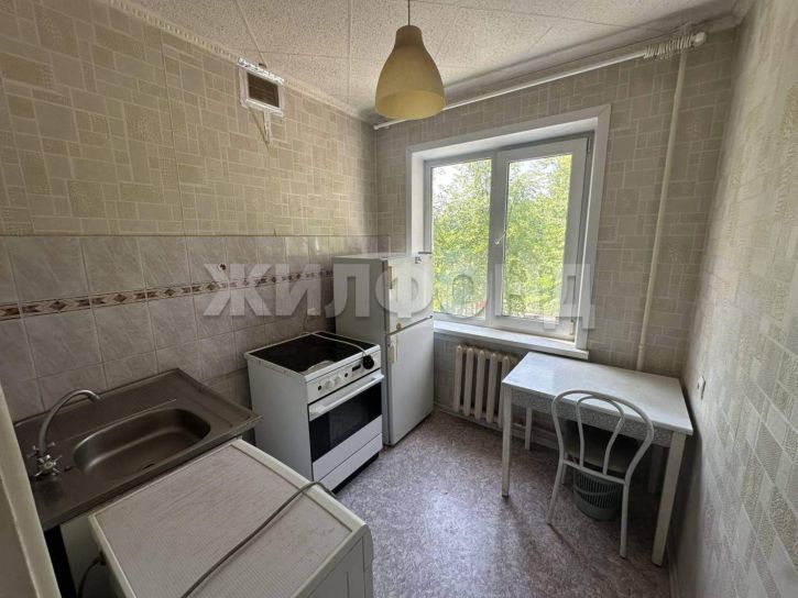 1-комн квартира Петухова улица, д.144