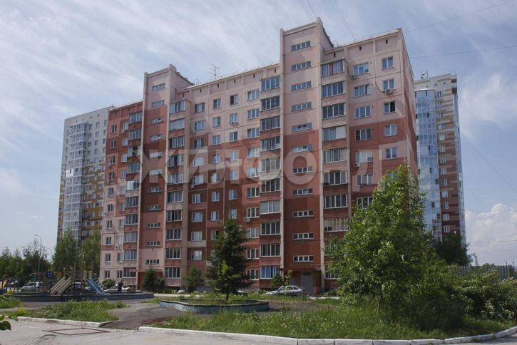 2-комн квартира Пархоменко улица, д.25