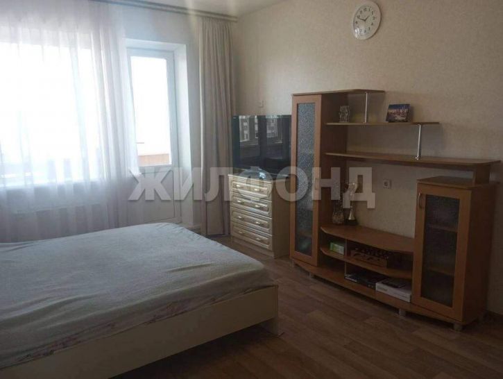 1-комн квартира Титова улица, д.272