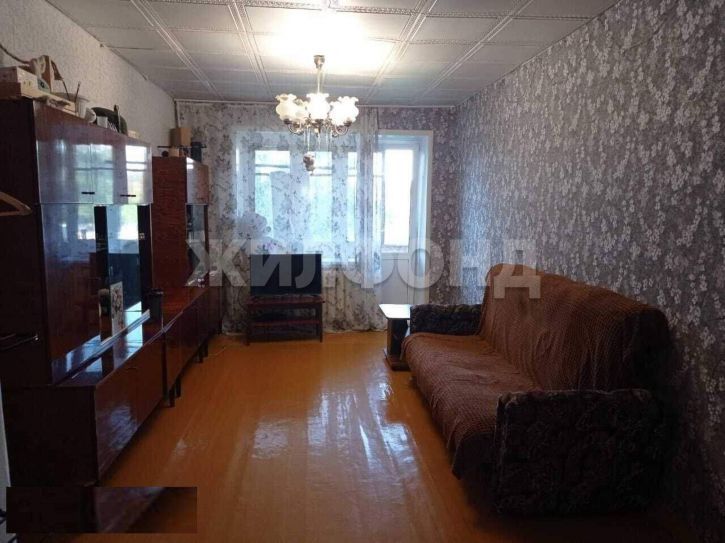3-комн квартира Зыряновская улица, д.119