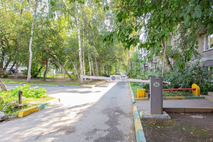 3-комн квартира Зыряновская улица, д.119