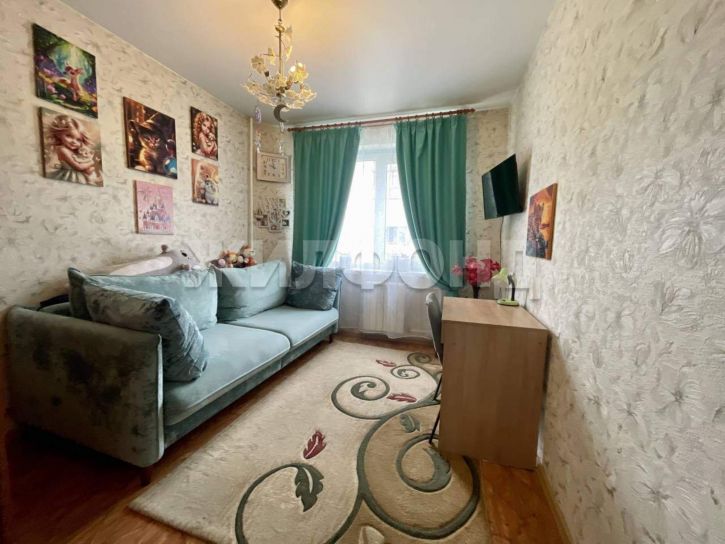 3-комн квартира Кочубея улица, д.9