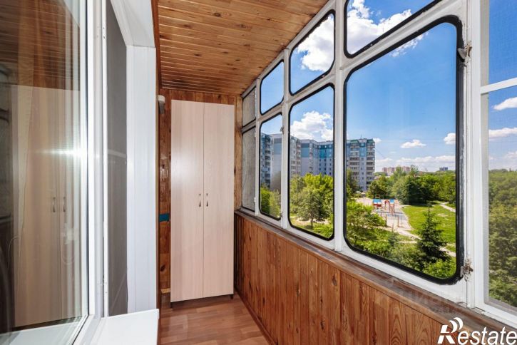 3-комн квартира ул Лазурная, 6,  д. 6