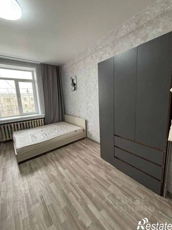 Комната улица Титова, 10,  д. 10