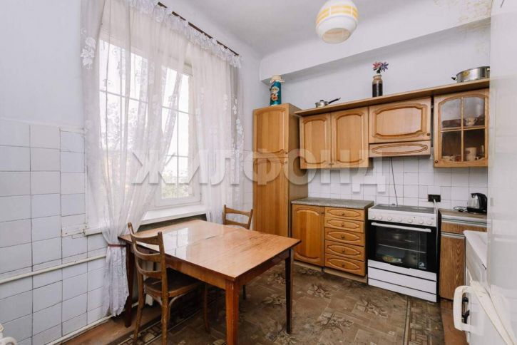 2-комн квартира Пархоменко улица, д.8