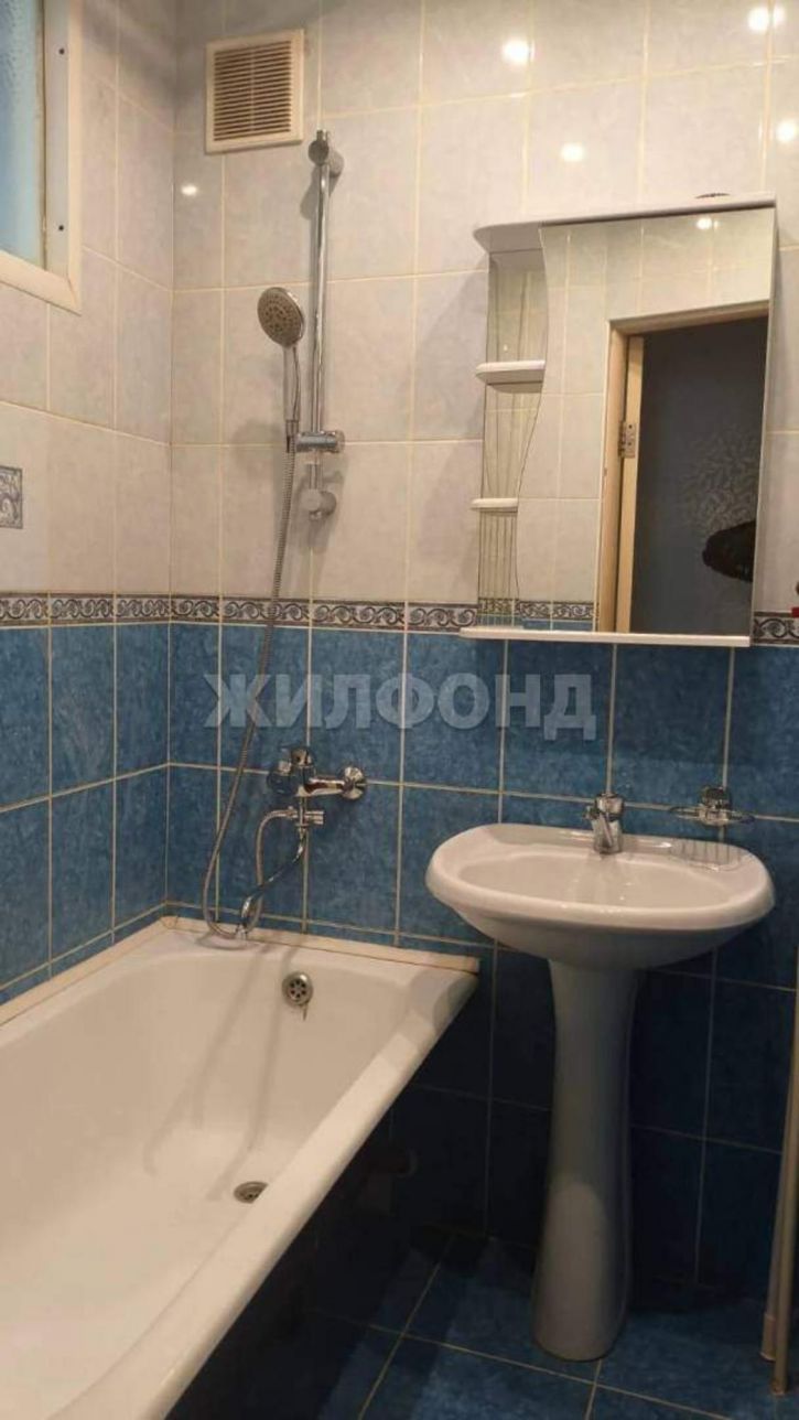 2-комн квартира Зыряновская улица, д.121
