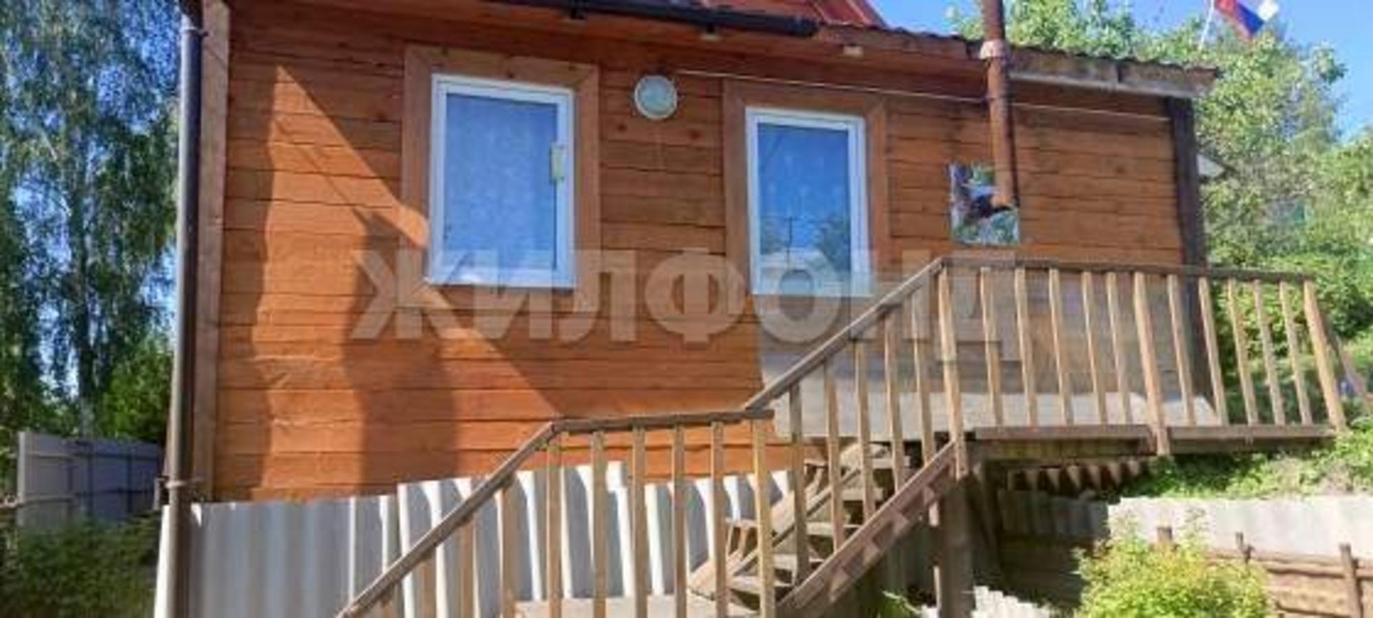 Купить дачу, дом, коттедж за 4 000 000 рублей на Труд территория снт