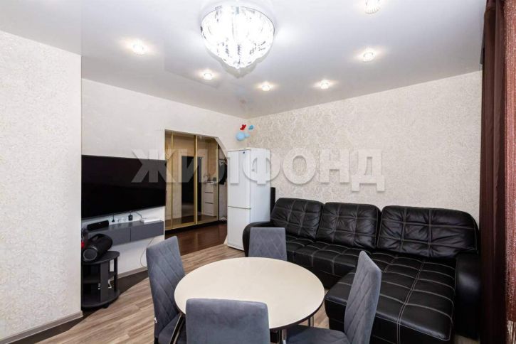 3-комн квартира Зорге улица, д.283