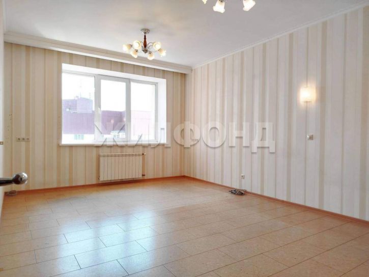 4-комн квартира Софийская улица, д.1/1