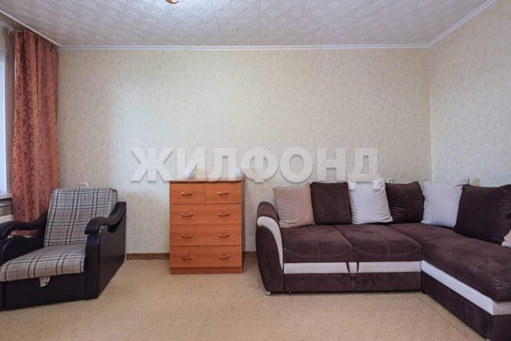 1-комн квартира Петухова улица, д.120