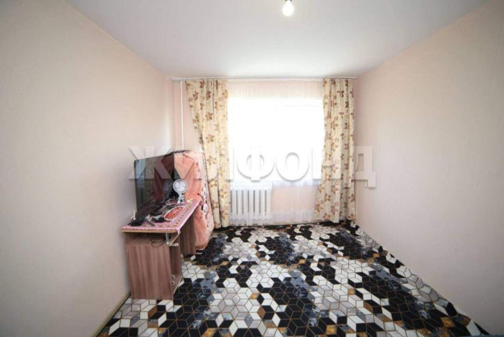 2-комн квартира Зорге улица, д.133