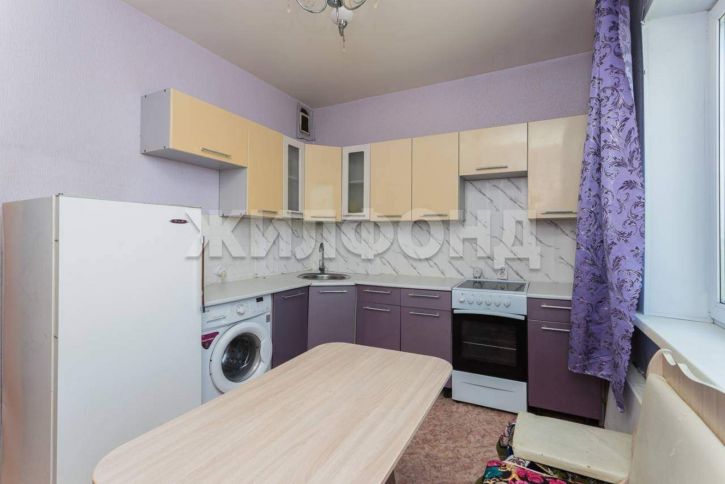 2-комн квартира Петухова улица, д.95