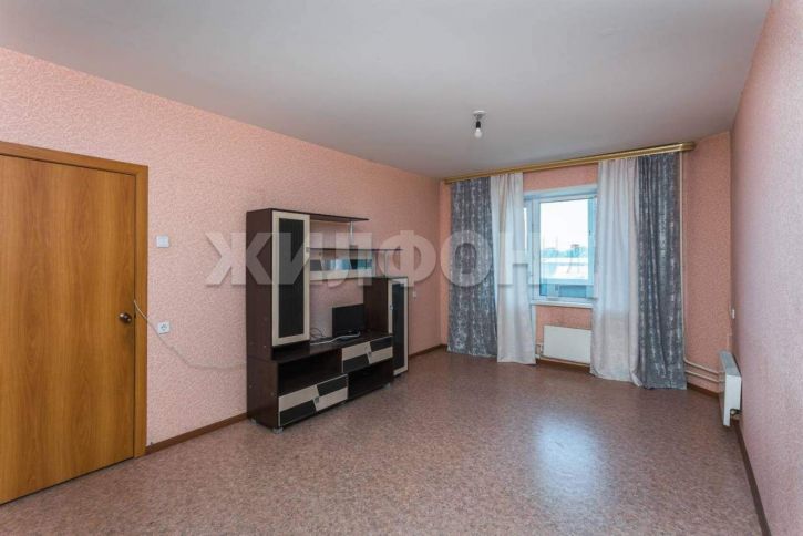2-комн квартира Петухова улица, д.95