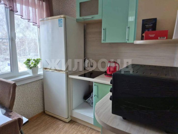 2-комн квартира Барьерная улица, д.11