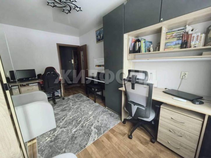3-комн квартира Есенина улица, д.39/1