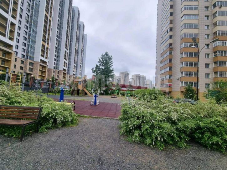 2-комн квартира Адриена Лежена улица, д.9/2