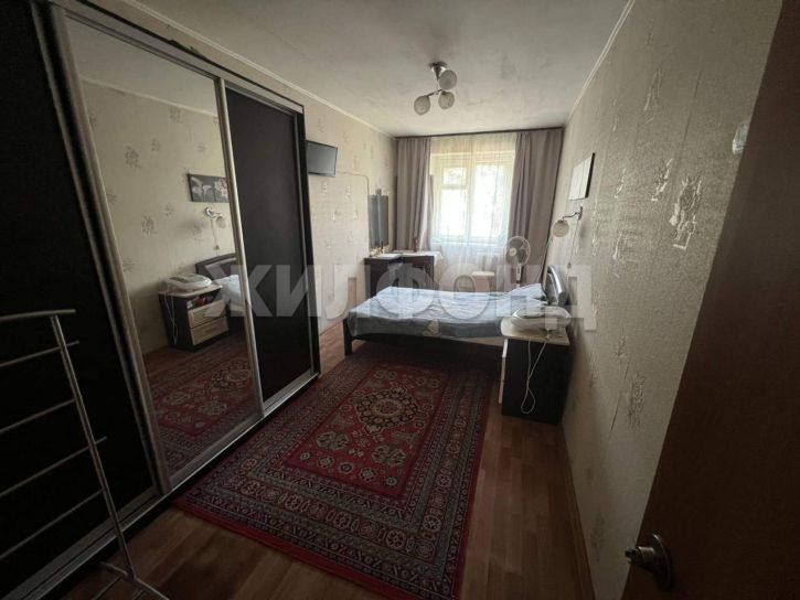 3-комн квартира Зорге улица, д.45