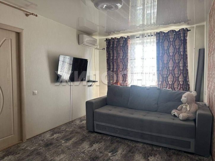 2-комн квартира Доватора улица, д.35