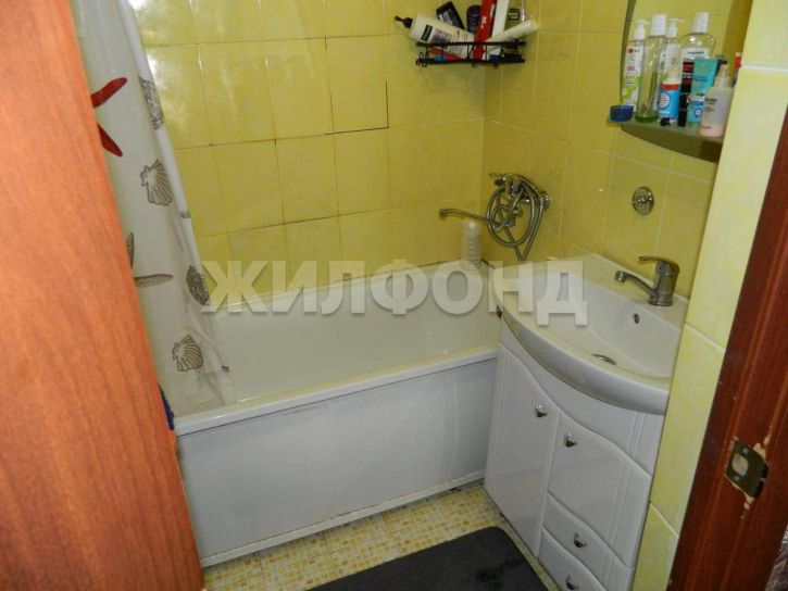2-комн квартира Татьяны Снежиной улица, д.25
