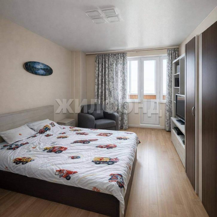 2-комн квартира Дмитрия Шмонина улица, д.10