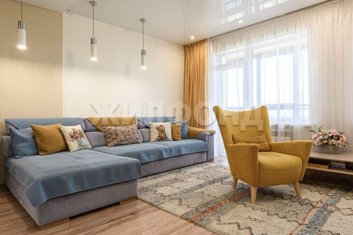 3-комн квартира Ипподромская улица, д.75