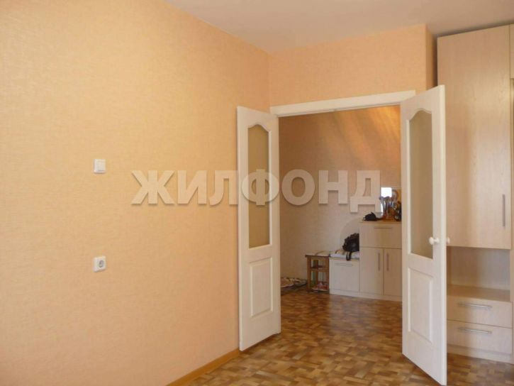 2-комн квартира Петухова улица, д.156