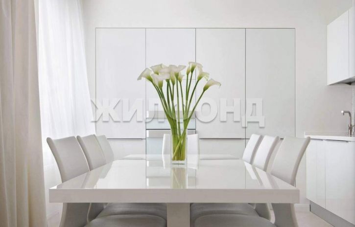 3-комн квартира Сухарная улица, д.101