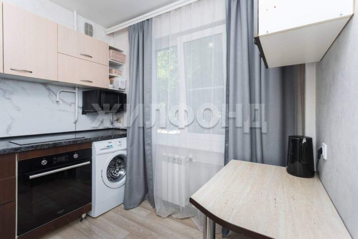 2-комн квартира Димитрова проспект, д.13