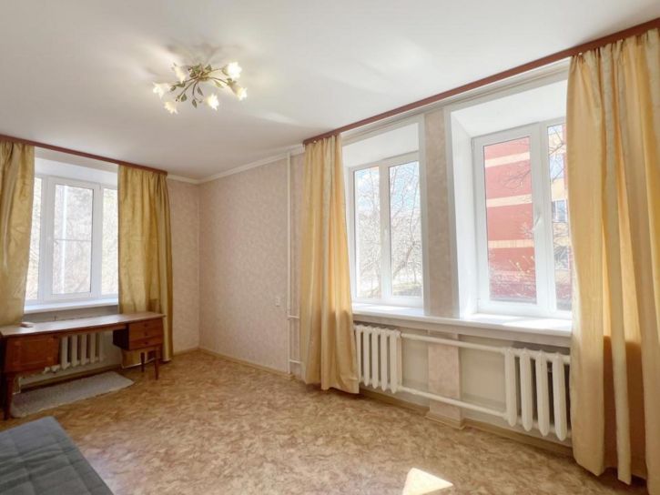 3-комн квартира Правды, 9