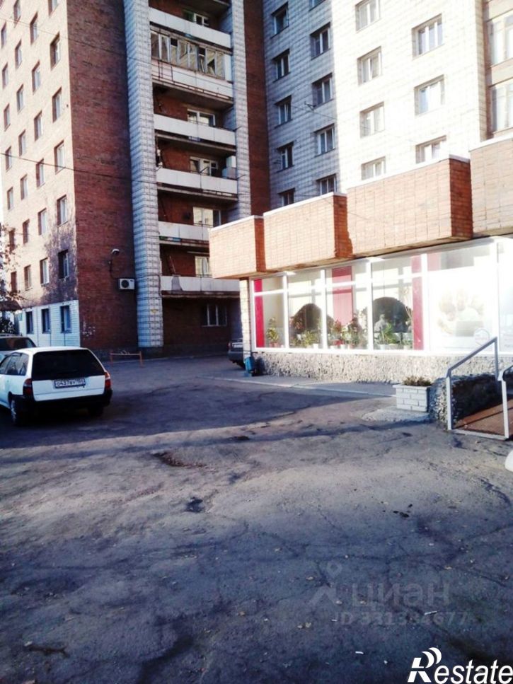 Комната ул Сибиряков-Гвардейцев, 64,  д. 64