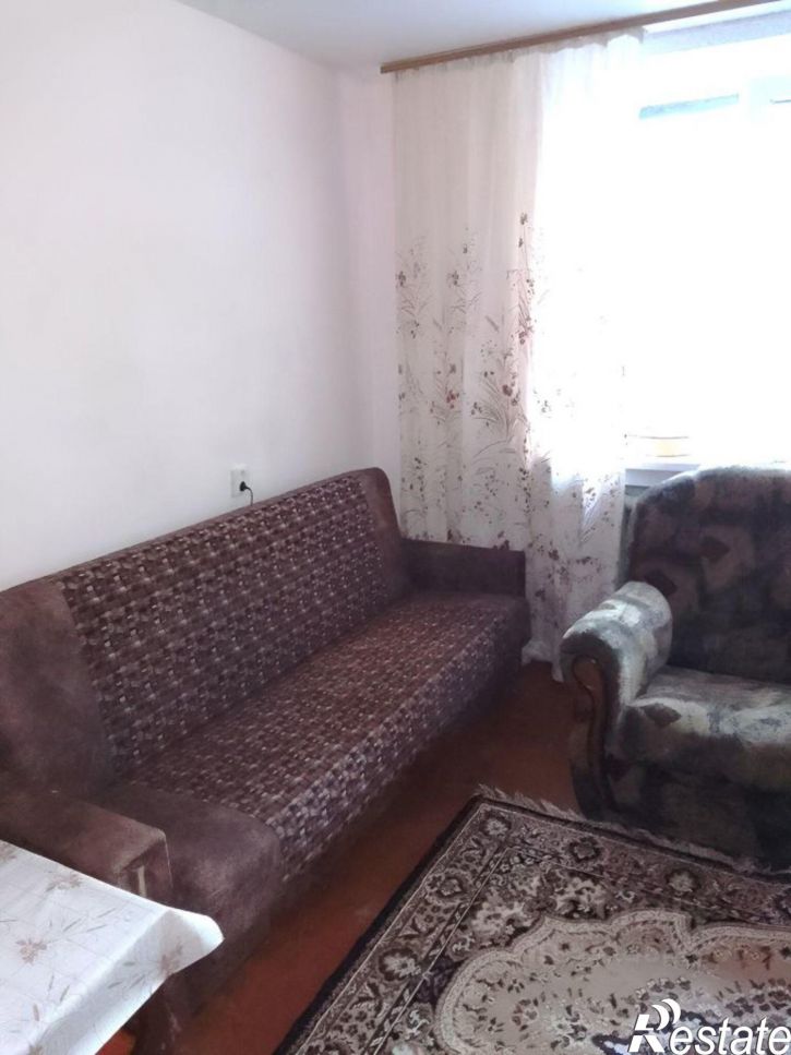 Комната ул Сибиряков-Гвардейцев, 64,  д. 64