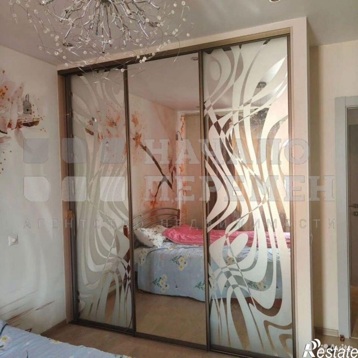 3-комн квартира Стартовая ул, 4