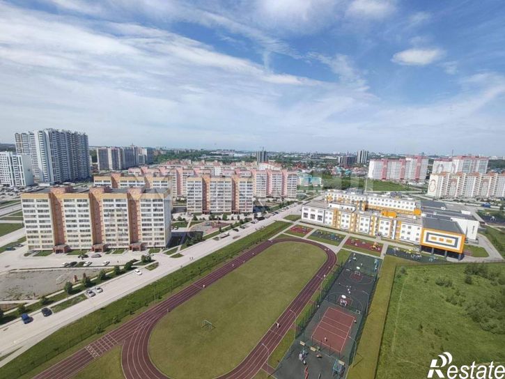 2-комн квартира Петухова улица, д.105