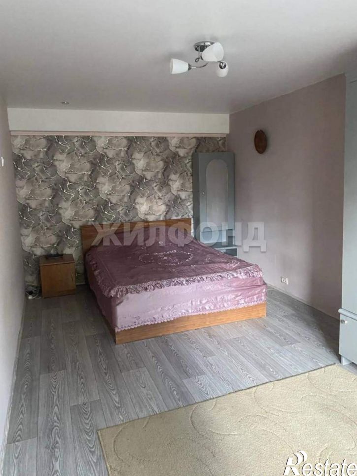 2-комн квартира Красный проспект, д.70