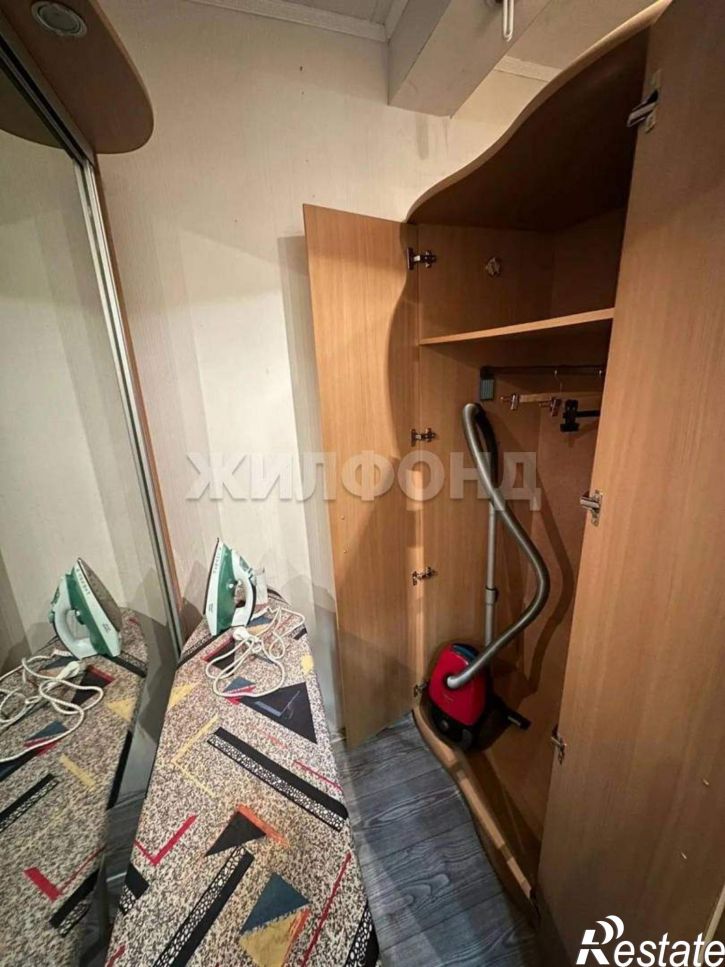 2-комн квартира Красный проспект, д.70