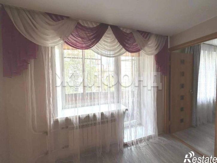 2-комн квартира Красный проспект, д.70
