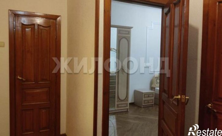 3-комн квартира ул Выборная, 103/2,  д. 103/2